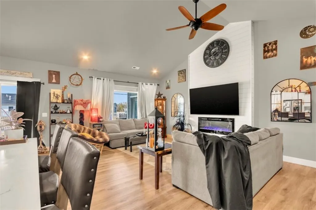 trestle-mt-10911-1-1