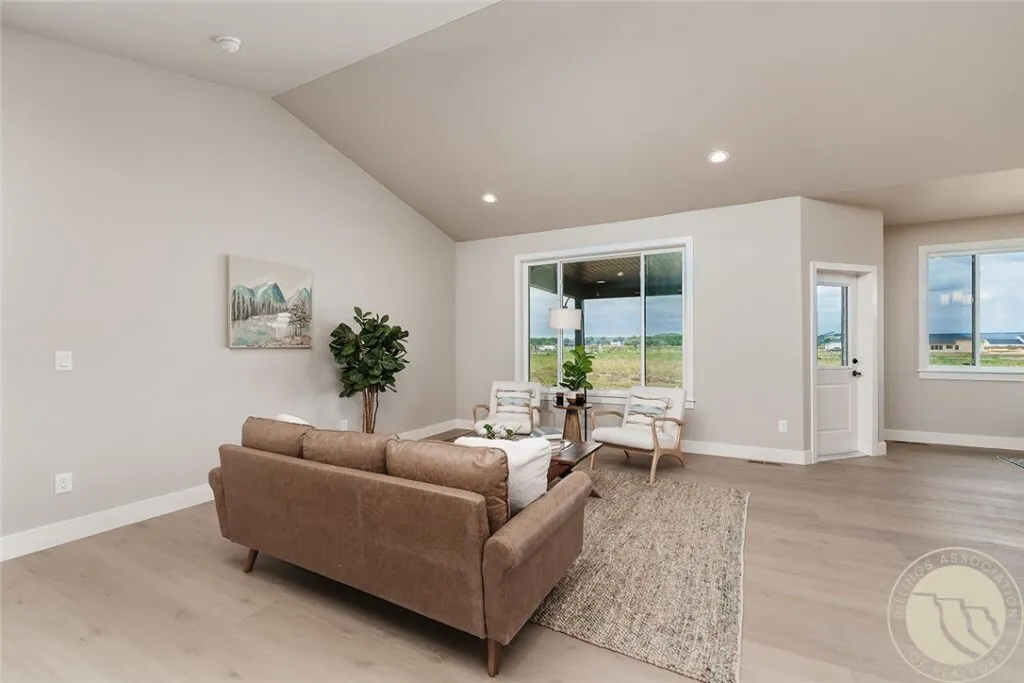 trestle-mt-10952-3-1